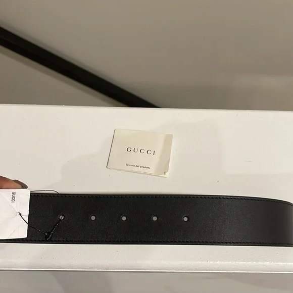 Gucci Black Leather Double GG Belt - Picture 6 of 11